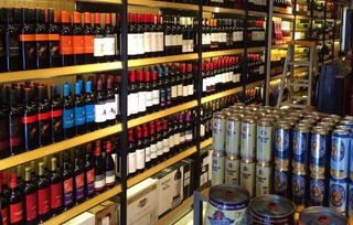 真平快酒類直供 就在?？?原價900元法國卡羅公爵葡萄酒,賣95元一箱